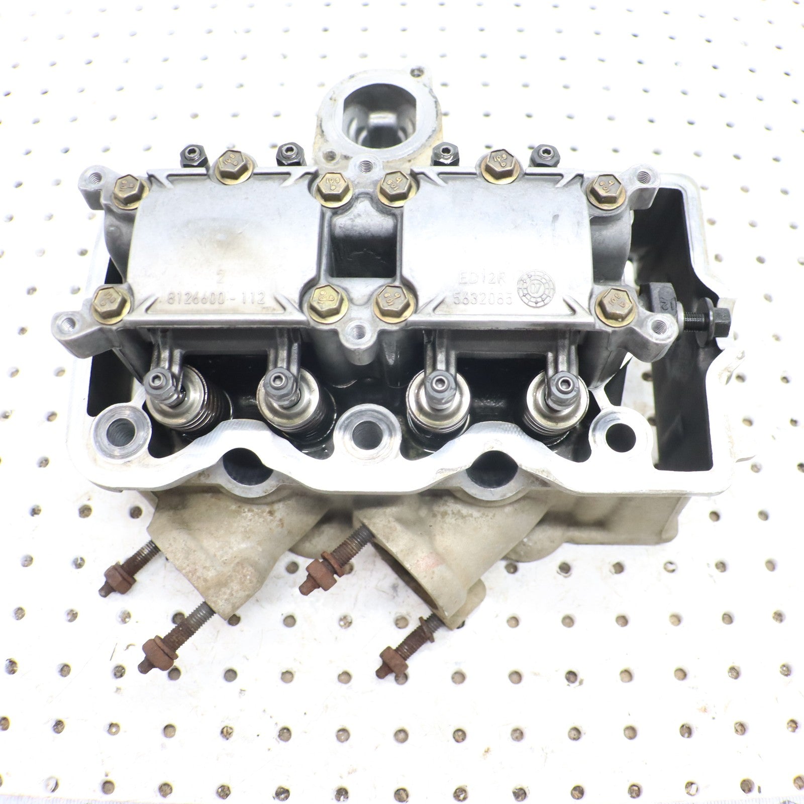 2009 Polaris Sportsman Xp 850 Cylinder Head  3022097; 3022565 CORE