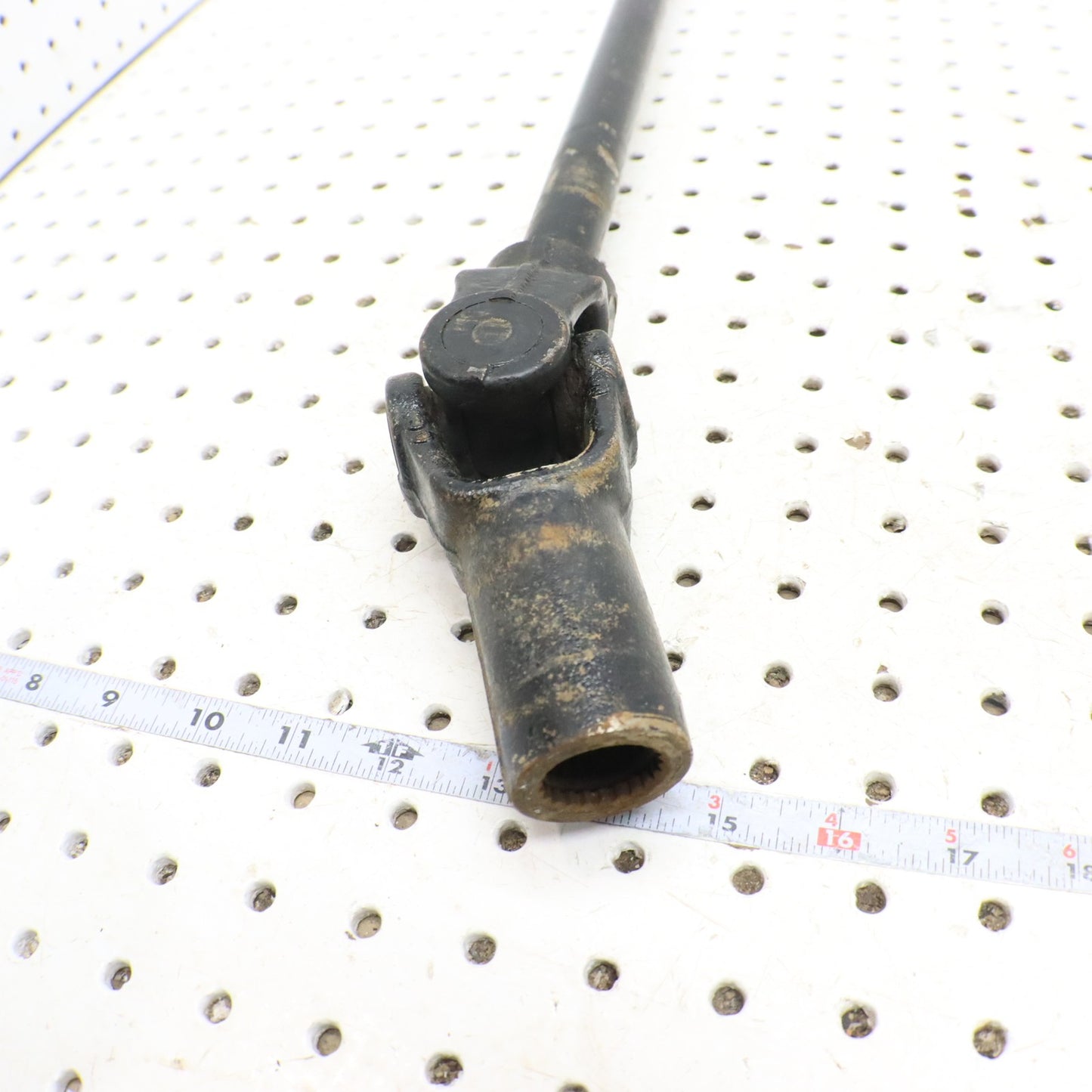 2016 Polaris Sportsman 570 Front Prop Shaft 1332860; 1334441 GOOD CONDITION