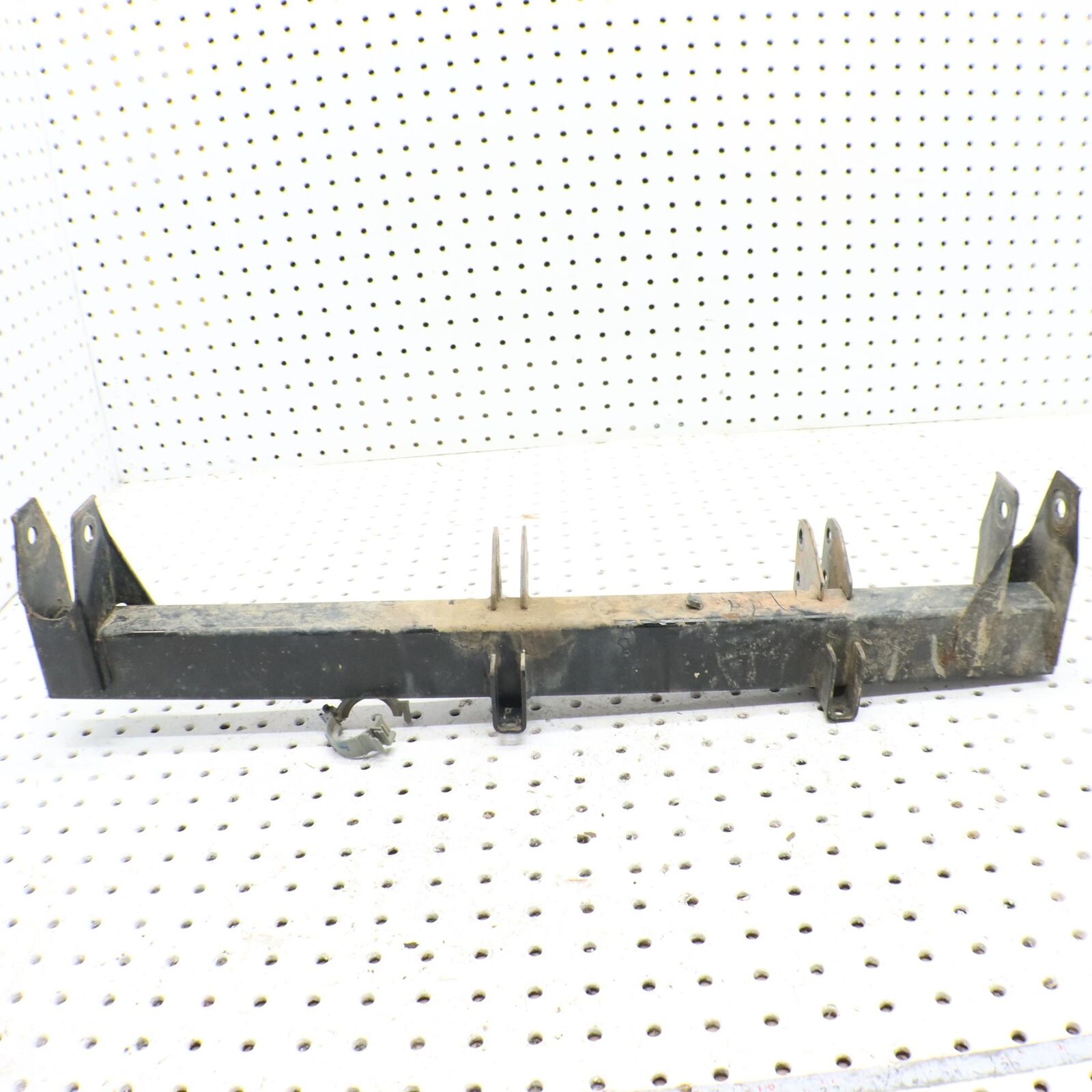 2013 POLARIS RANGER XP 900 ENGINE MOUNT BRACKET STAY 1018333-329 