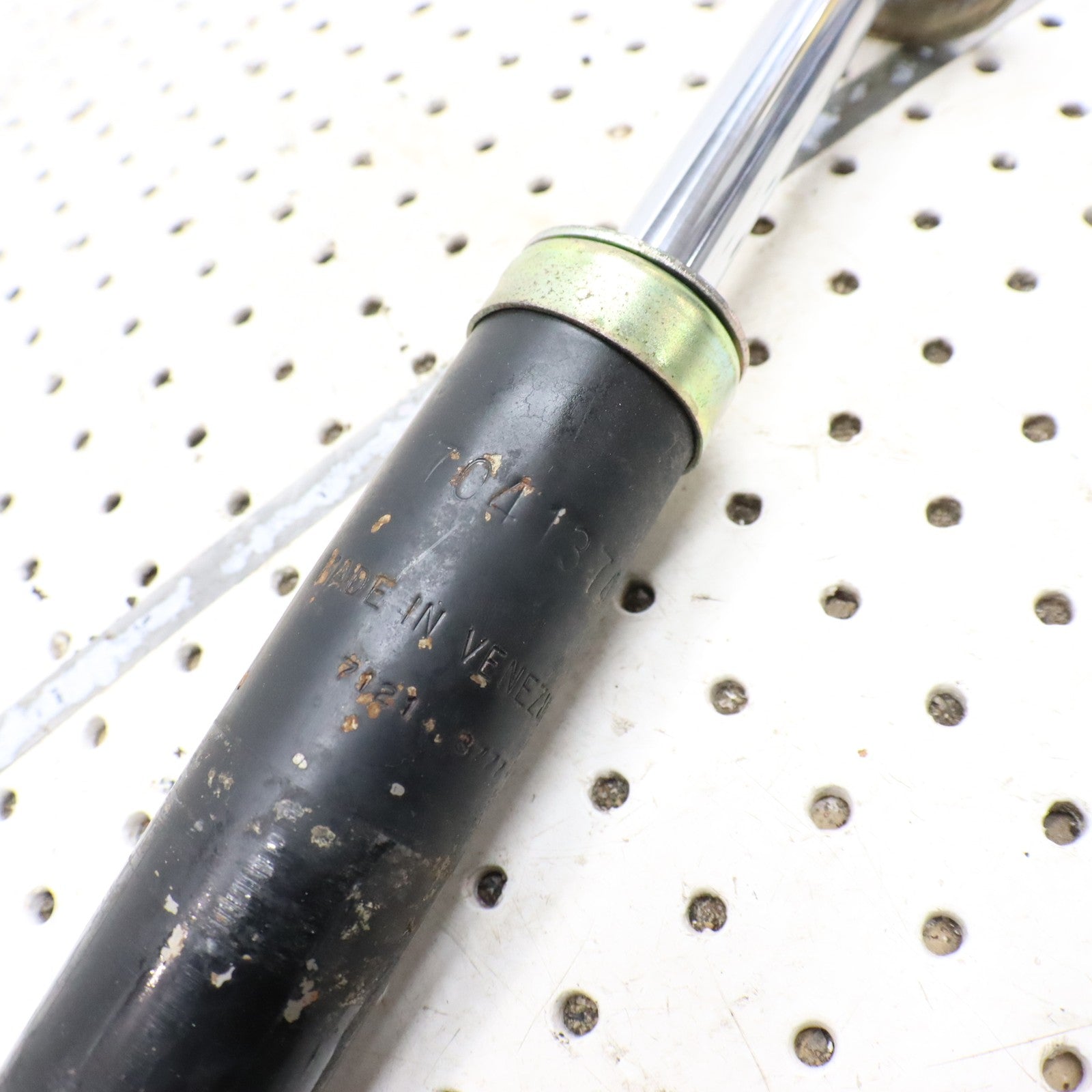 1998 Polaris Xplorer 400l Front Shock 7041755 ; 2201460