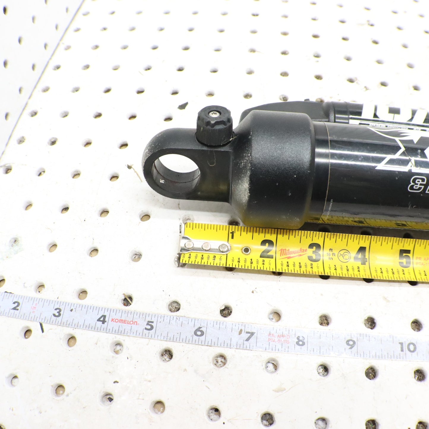 2016 Arctic Cat M8000 Rear Track Shock FOX FLOAT 3 2704-815; 3704-131