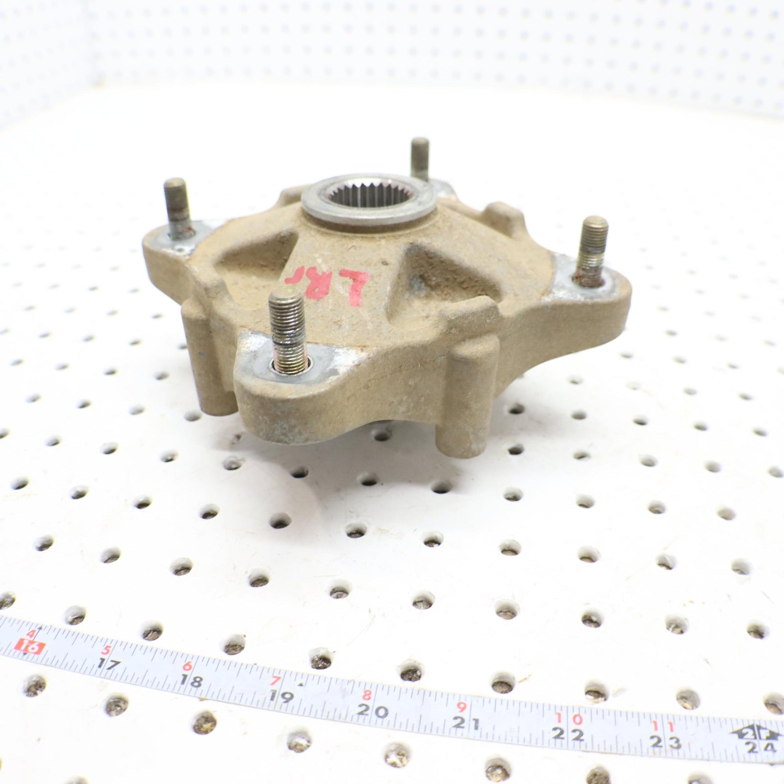 2016 POLARIS SPORTSMAN 570 WHEEL HUB REAR 5135113 5143629