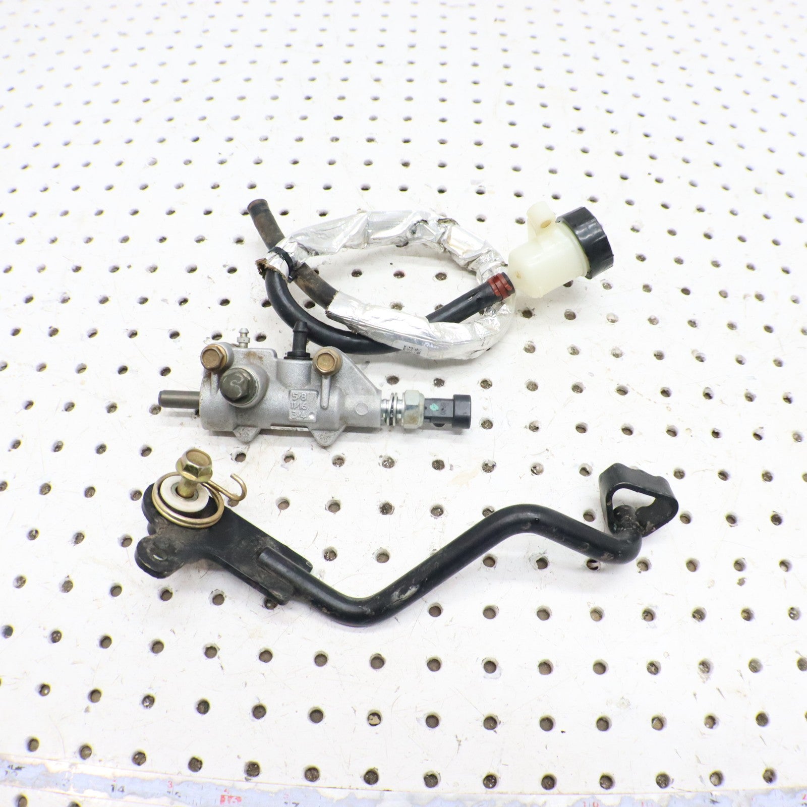 2024 Polaris Sportsman 570 Efi Eps Foot Brake Pedal & Master Cylinder 1913815
