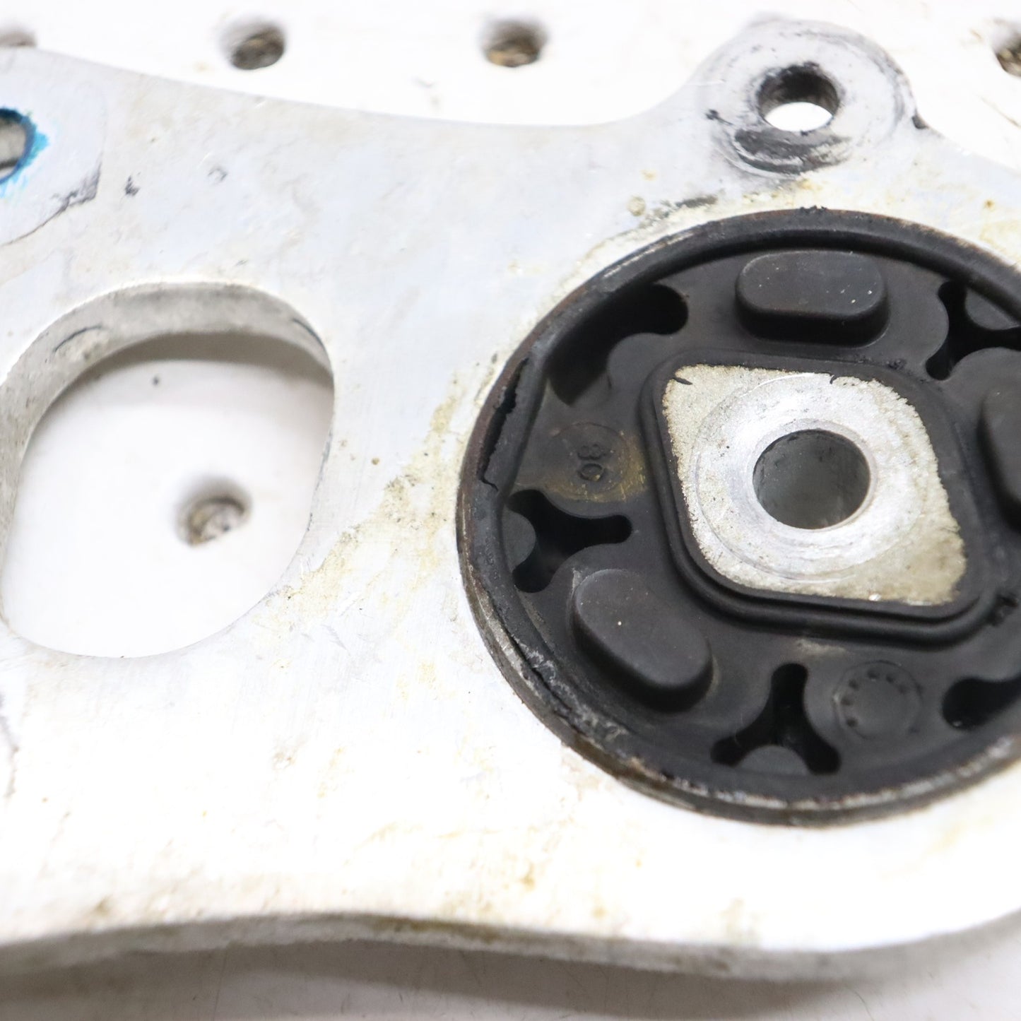 2009 Arctic Cat Crossfire R 8 Motor Engine Mount 0708-581