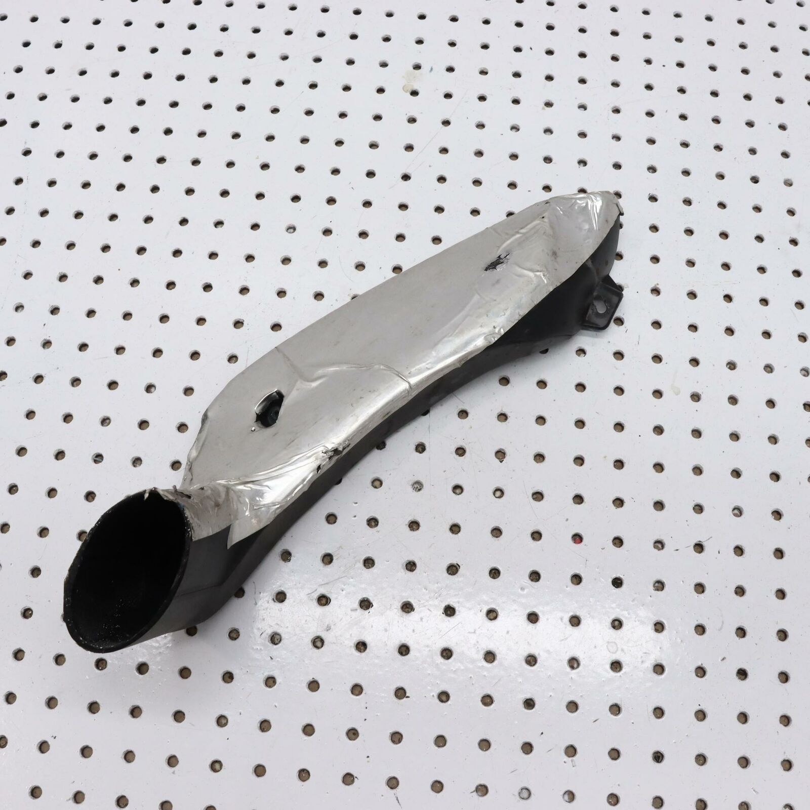 2006 POLARIS CLASSIC 700 AIR BRAKE DUCT 2633221