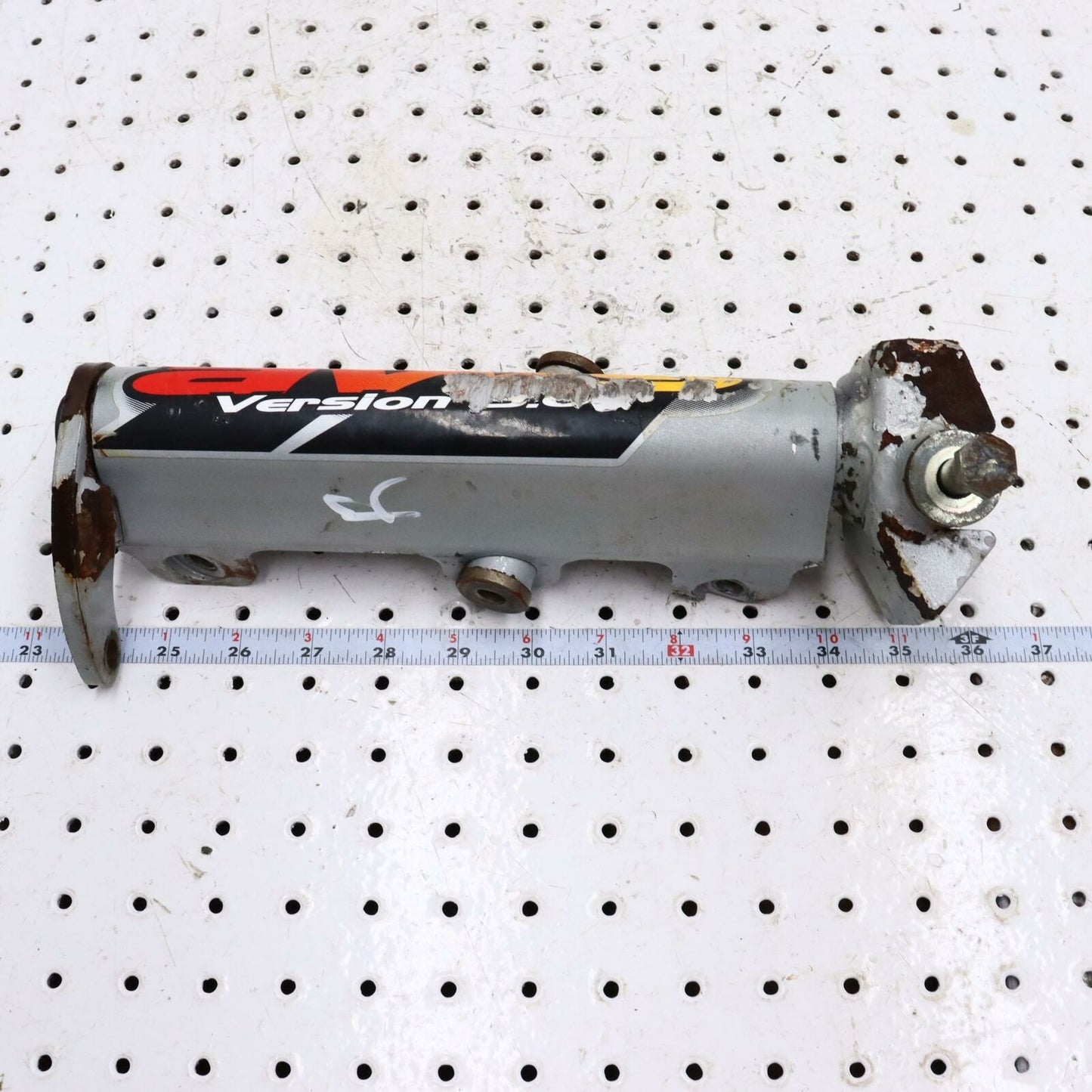 2002 ARCTIC CAT ZR 600 RIGHT FRONT STEERING ARM SPINDLE KNUCKLE 0703-855