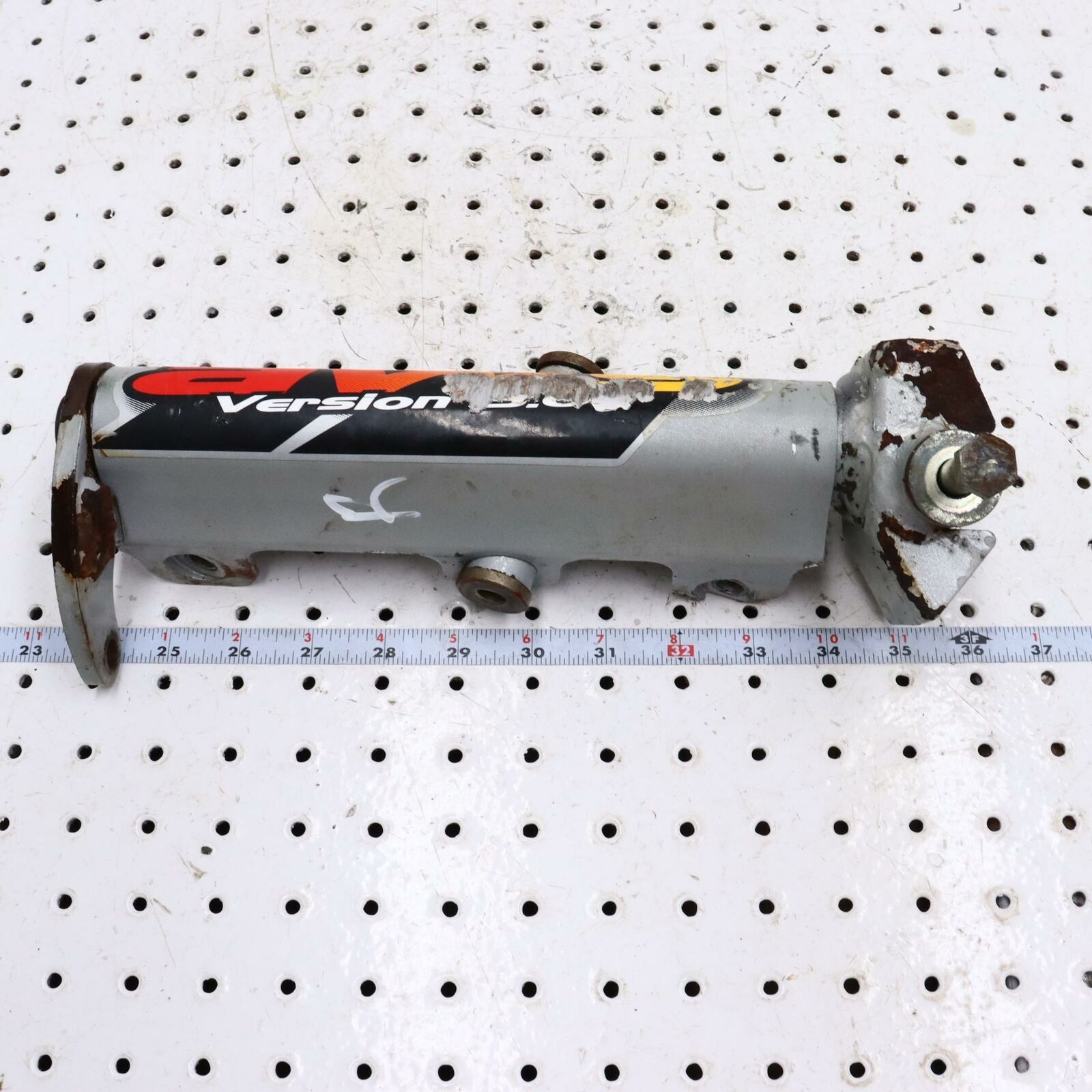 2002 ARCTIC CAT ZR 600 RIGHT FRONT STEERING ARM SPINDLE KNUCKLE 0703-855