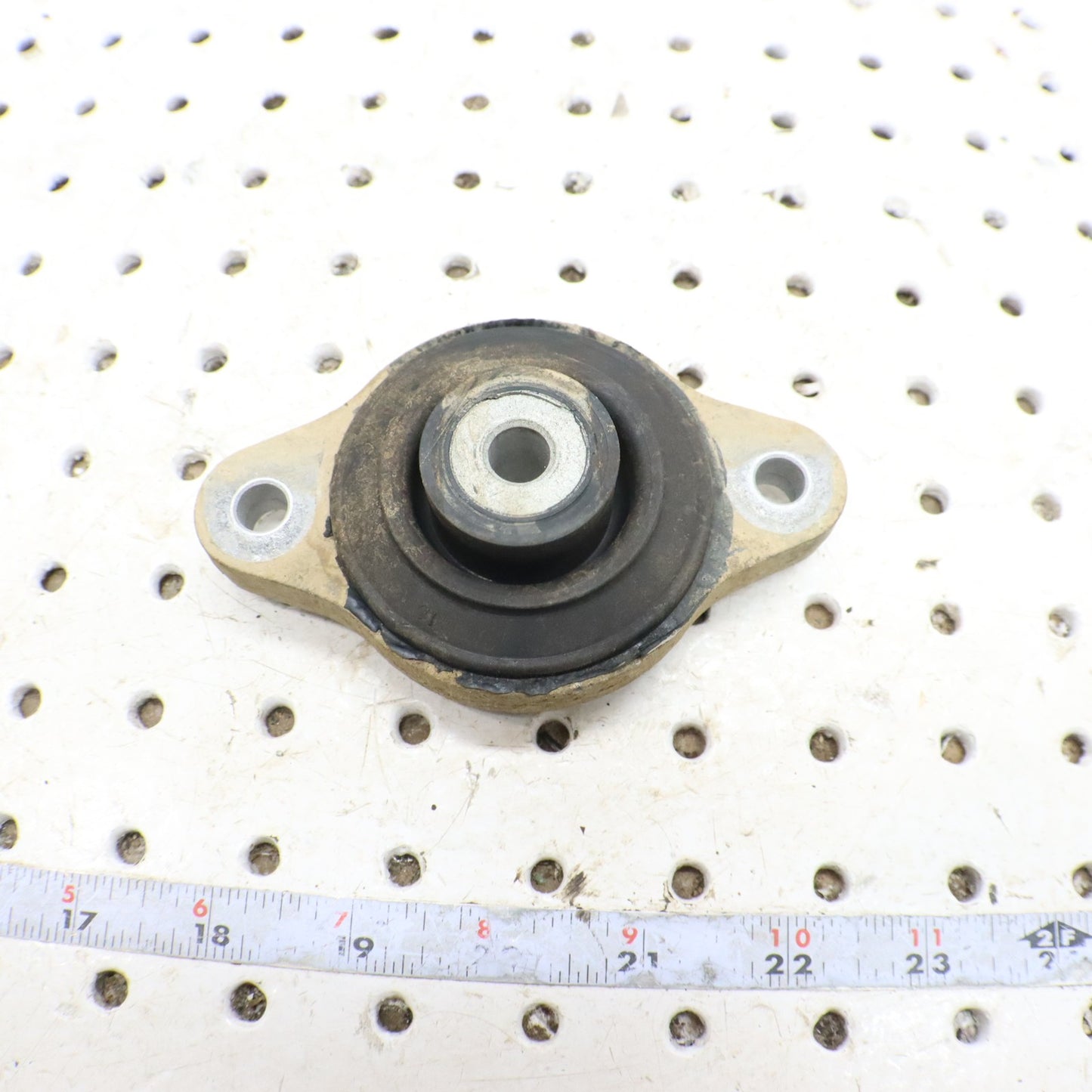 2009 Polaris Rzr 800 Engine Motor  TRANSMISSION Mount 1332450