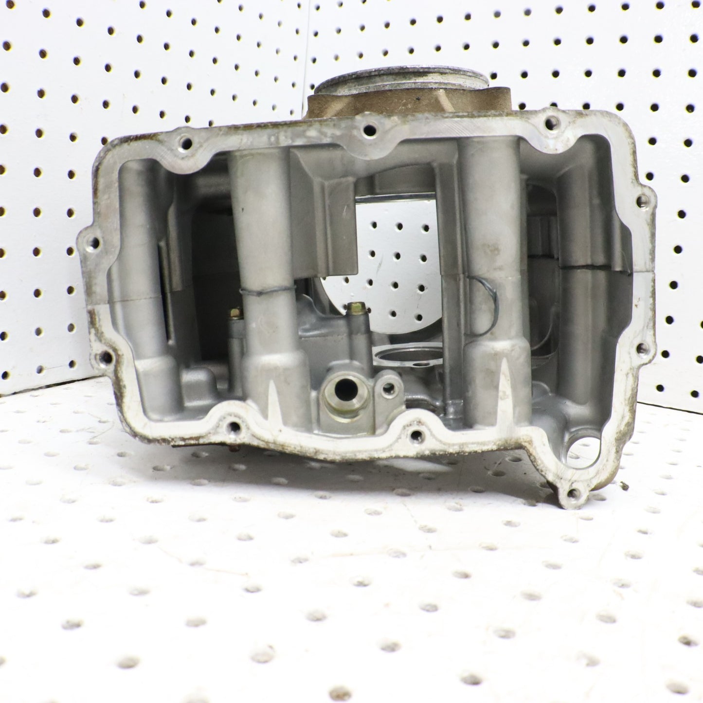 2016 Polaris Sportsman 570 Crankcase Engine Case 2205169; 2206361