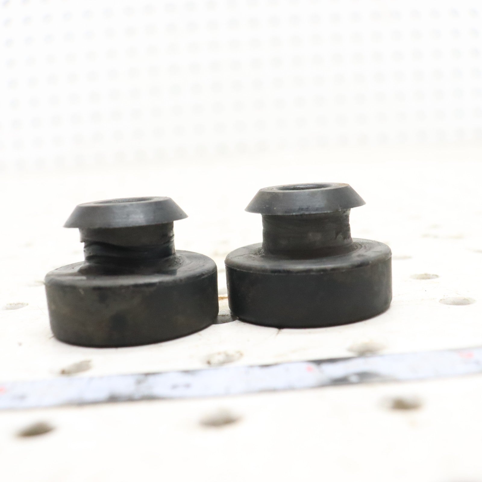 2009 Arctic Cat Crossfire R 8 Exhaust Mount Rubber Damper Grommet 2612-186