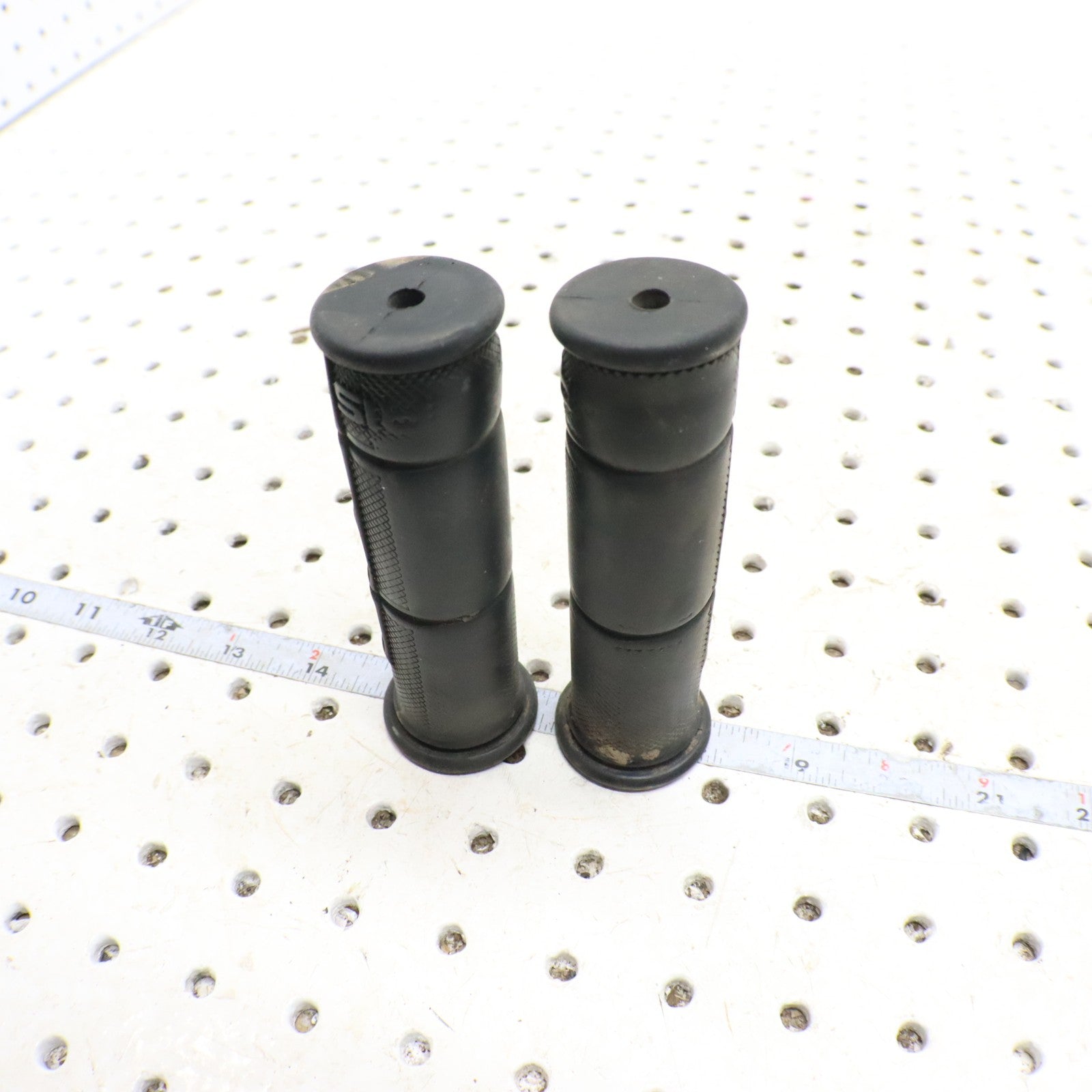 2015 Polaris Sportsman 570 Handlebar Grips 5413578-070
