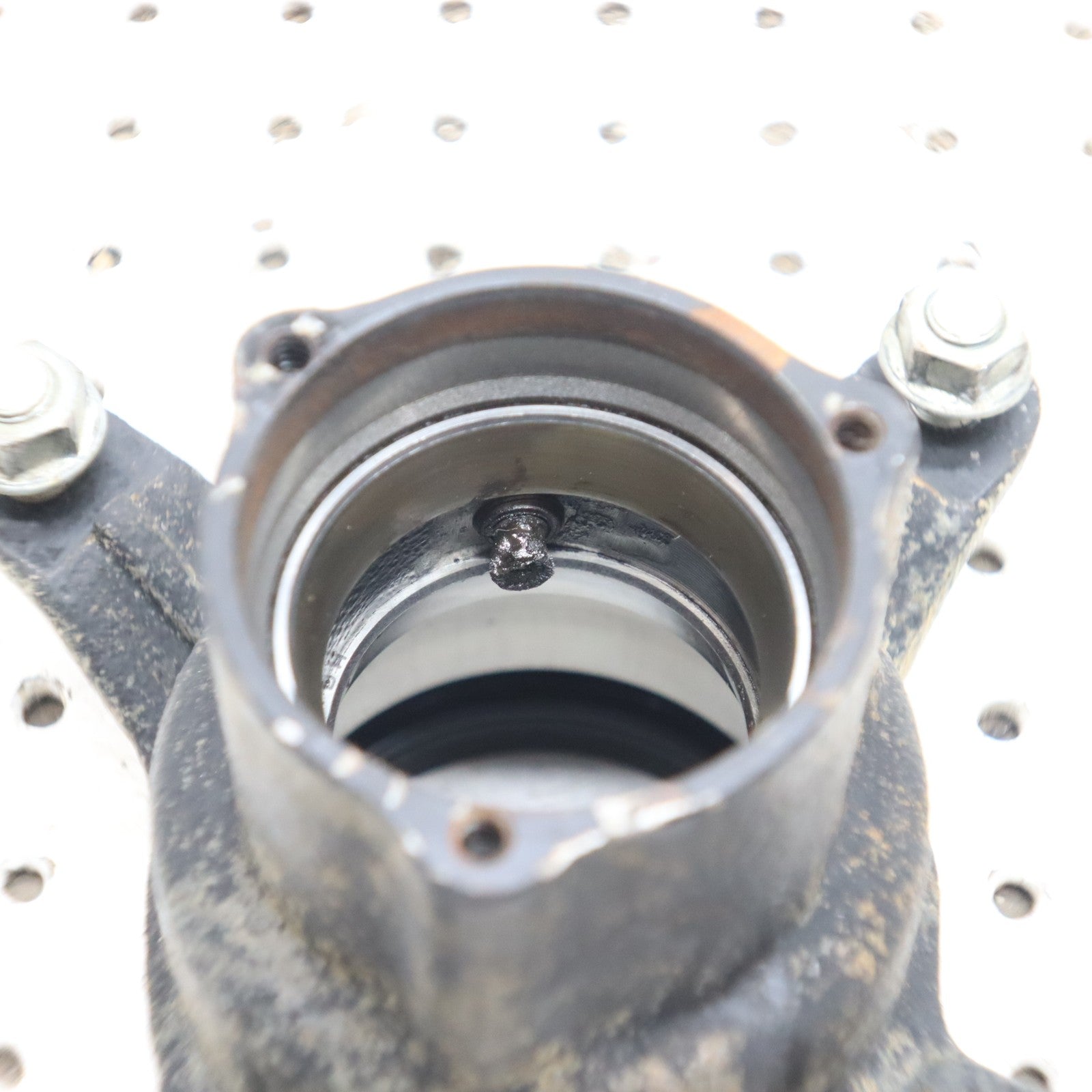 1998 Polaris Xplorer 400l Wheel Hub 1520243; 2202595 