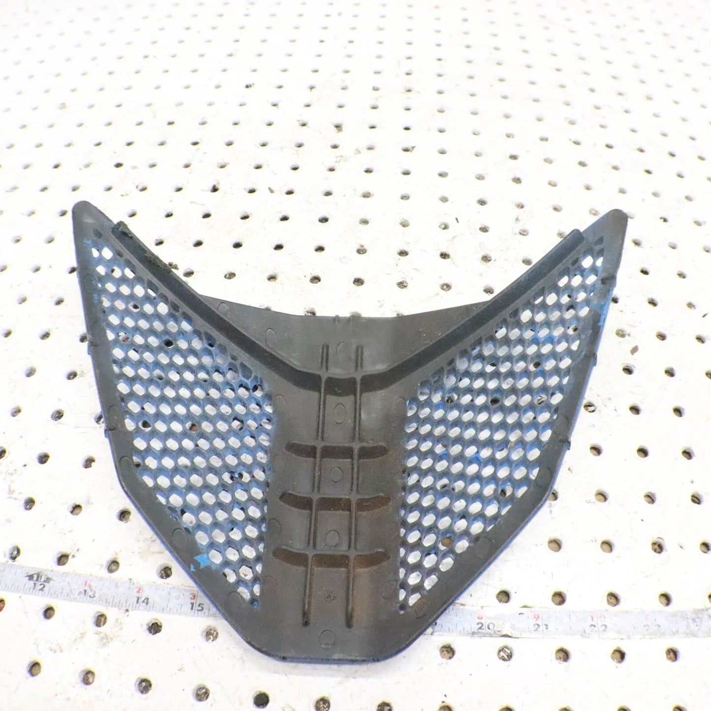 2006 POLARIS FUSION 600 HOOD LOUVER SCREEN VENT COVER 5435838-070