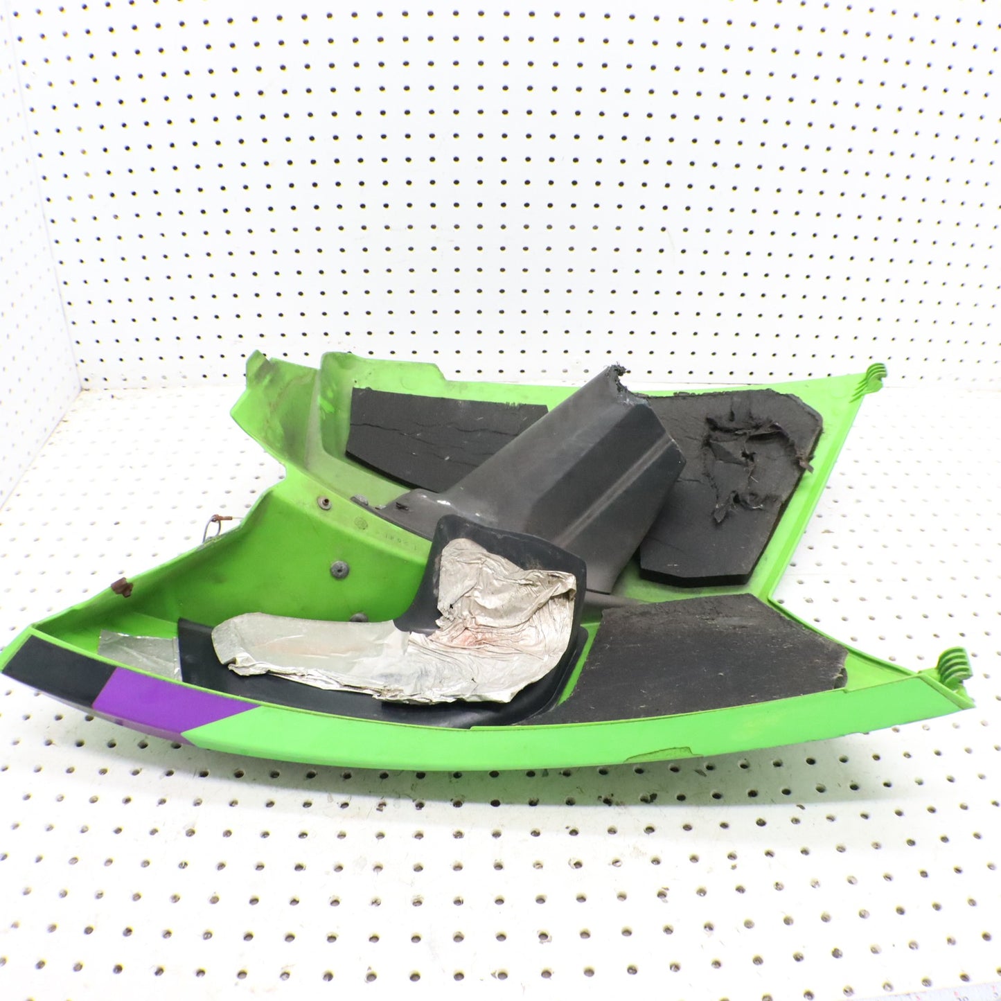 2016 Arctic Cat M8000 Side Panel Left 4718-667; 4718-577