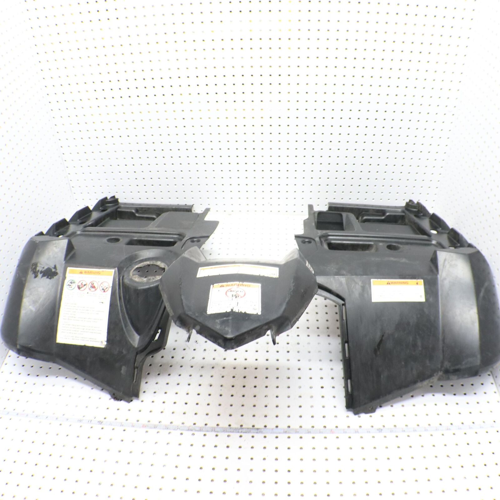 2013 POLARIS SPORTSMAN 550 FRONT FENDER CAB  2633779-464