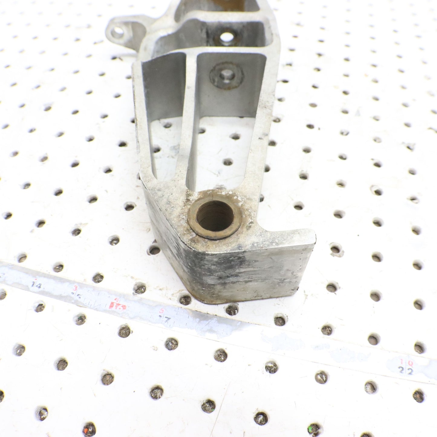 2017 Polaris Pro Rmk 800 Spindle Left 1824040